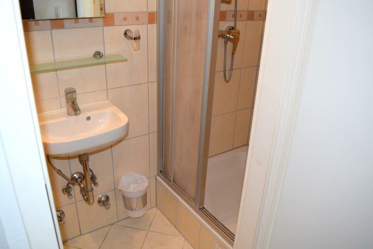 Trip Inn Budget Hotel Messe Frankfurt am Main Ngoại thất bức ảnh