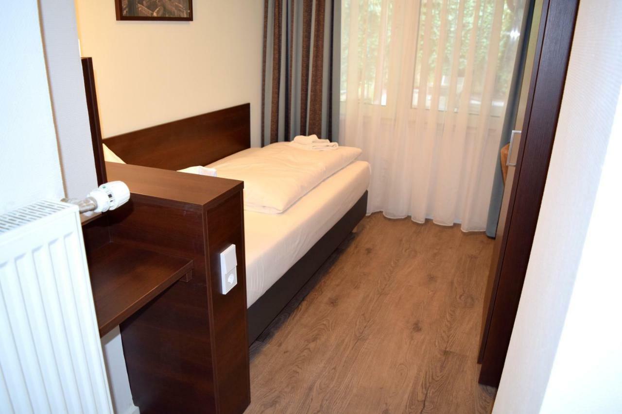 Trip Inn Budget Hotel Messe Frankfurt am Main Ngoại thất bức ảnh